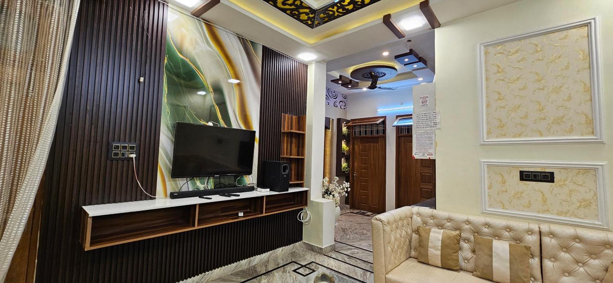Blessing'S Home Stay 5 Bedrooms Luxury Villa Exquisite 5 Bedroom Villa Ideal Family Home Stay With Spacious Living Lucknow Exterior photo
